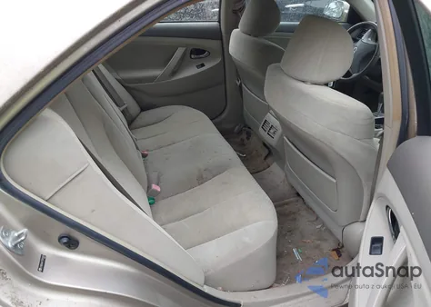 2007 Toyota Camry Hybrid z USA, uszkodzony, nr VIN JTNBB46K773010418